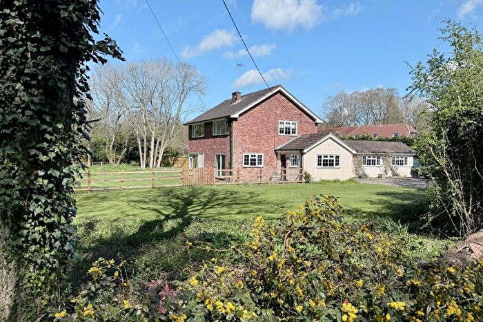 5 Bedroom Detached House For Sale In The Ridge, Little Baddow, Chelmsford, CM3