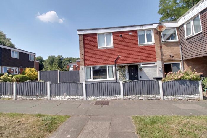 3 Bedroom End Of Terrace House For Sale In Dee Court, Liverpool, L25
