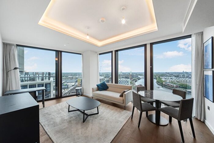 2 Bedroom Flat To Rent In Carnation Way, London, SW8