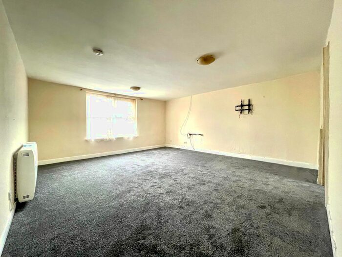 Studio To Rent In Wolborough Street, Newton Abbot, TQ12