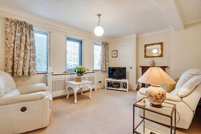 4 Bedroom Detached House For Sale In Bank Side, Westhoughton, Bolton, Greater Manchester, BL5