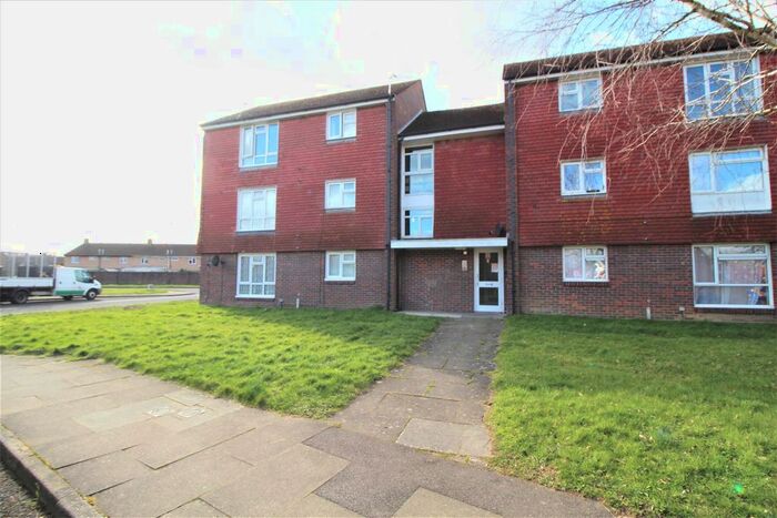 1 Bedroom Flat To Rent In Ivory Walk, Bewbush, Crawley, RH11
