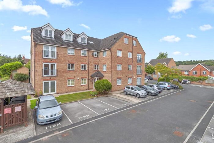 2 Bedroom Apartment For Sale In Bryon House, Blackthorn Road, Ilkley, LS29