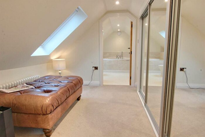 4 Bedroom Detached House For Sale In Balk Lane, Arnold, HU11