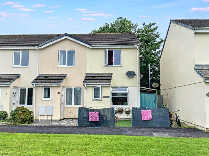 3 Bedroom End Of Terrace House For Sale In Doubletrees Court, St Blazey, Cornwall, PL24