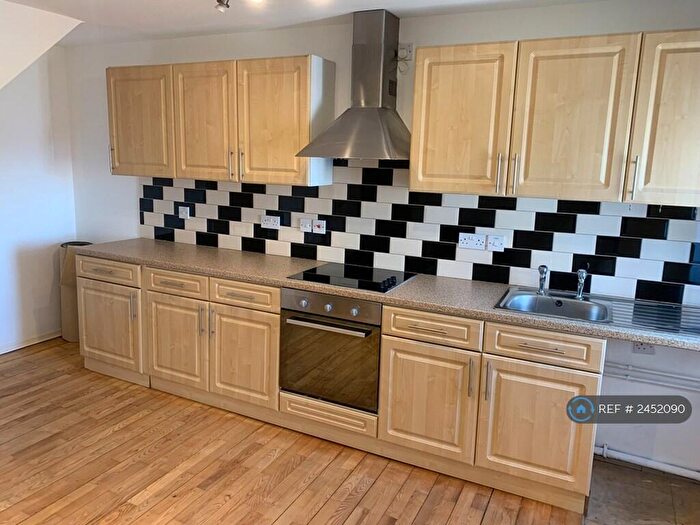 1 Bedroom Flat To Rent In Market Street, South Normanton, Alfreton, DE55