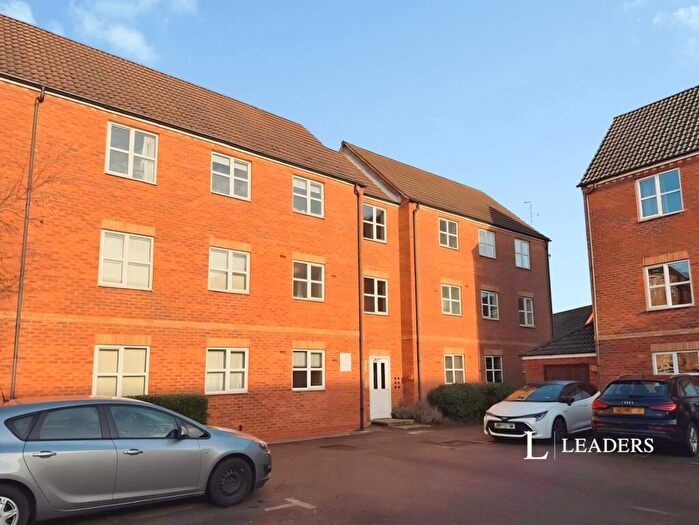 2 Bedroom Flat To Rent In Thompson Court, Chilwell, Beeston, NG9