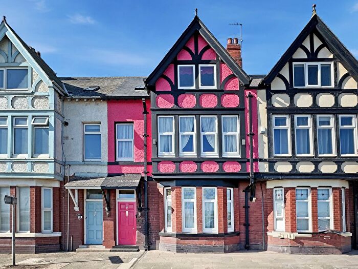 6 Bedroom Terraced House For Sale In The Cliff, Hartlepool, TS25