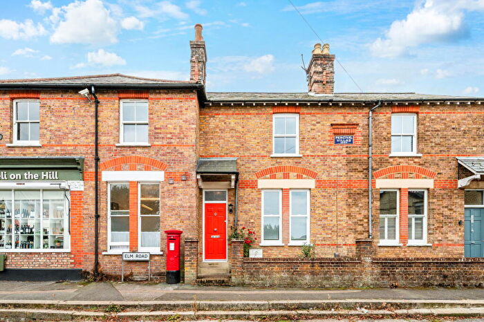 2 Bedroom Terraced House For Sale In Elm Road, RH1