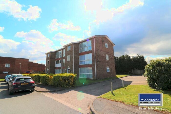1 Bedroom Flat To Rent In Berners Way, Broxbourne, EN10