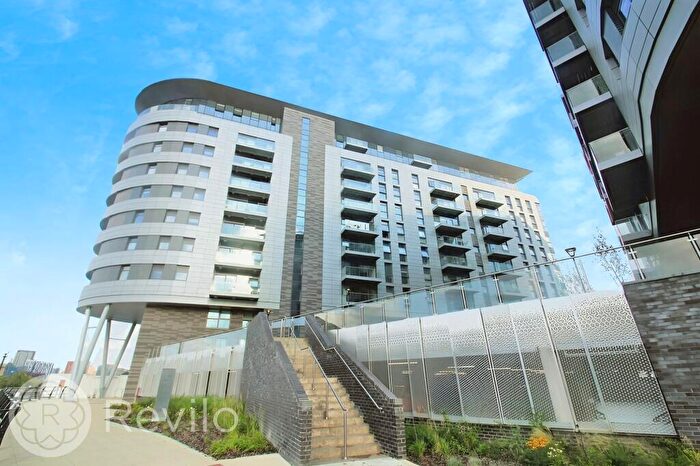 Studio For Sale In Apt, Pomona Strand, Manchester, M16