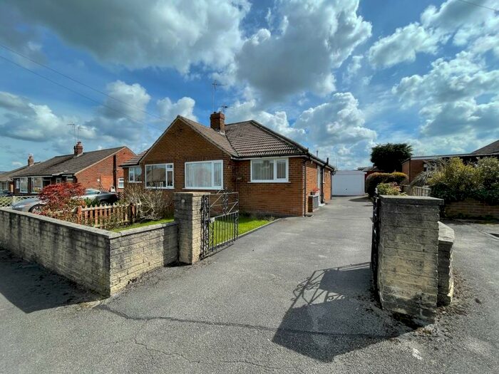 2 Bedroom Semi-Detached Bungalow To Rent In Woodhall Drive, Harrogate, HG1