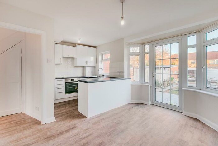 3 Bedroom Terraced House To Rent In Chessington Hill Park, Kingston, KT9