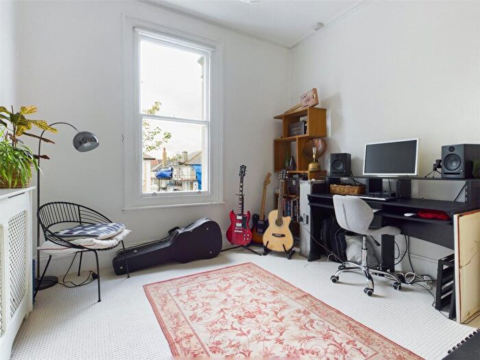 2 Bedroom Apartment To Rent In Denmark Villas, Hove, East Sussex, BN3