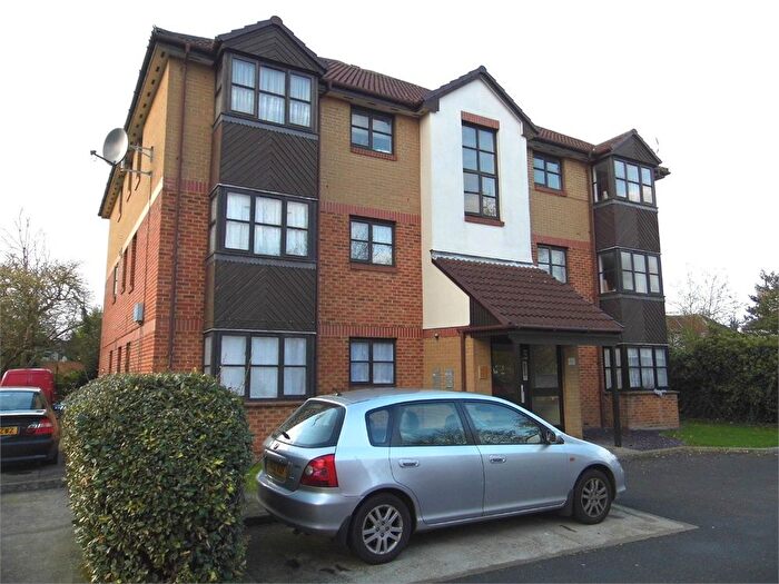 1 Bedroom Flat To Rent In Conifer Way, Wembley, HA0