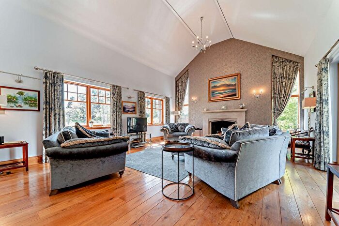 6 Bedroom Detached House For Sale In Lochside House, West Glen Road, Houston, Johnstone, Renfrewshire, PA6