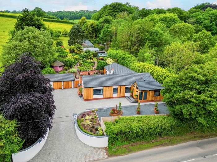 4 Bedroom Detached Bungalow For Sale In Hillside Martley, Worcestershire, WR6