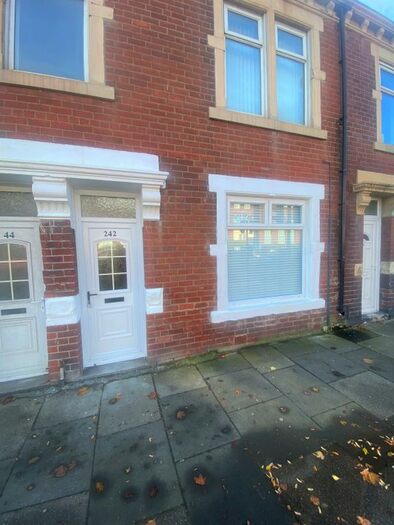 2 Bedroom Flat To Rent In High Street East, Wallsend, Newcastle, NE28