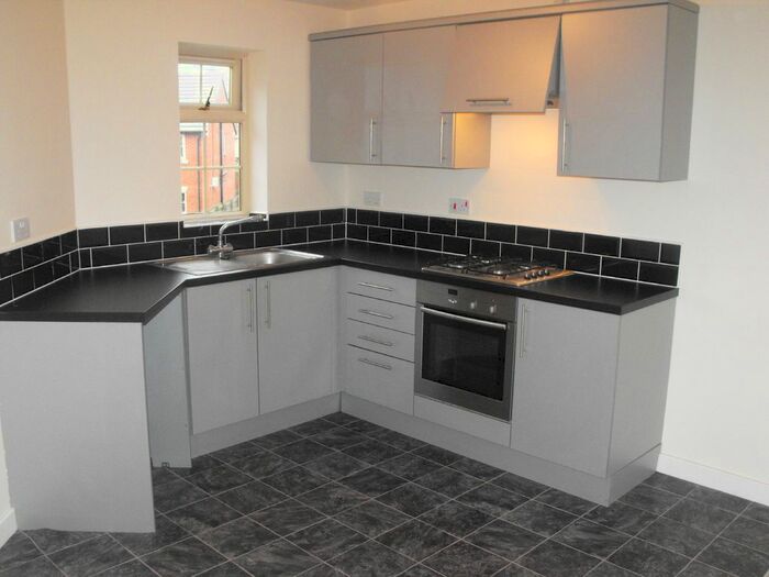 2 Bedroom Flat To Rent In Lambrell Avenue, Kiveton Park, Sheffield, S26