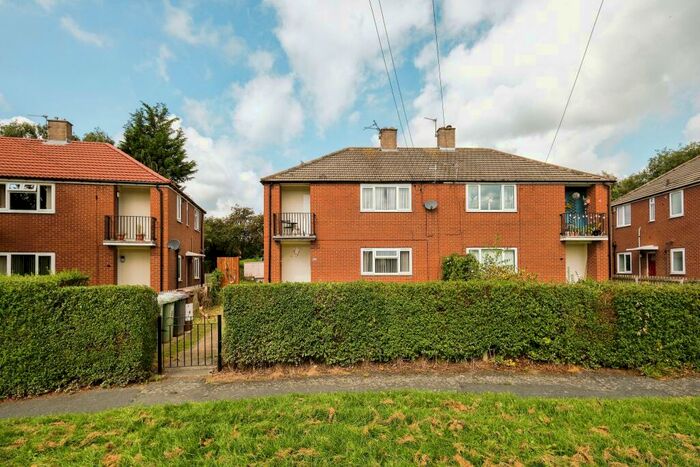 1 Bedroom Apartment To Rent In Swarcliffe Drive, Leeds, West Yorkshire, LS14