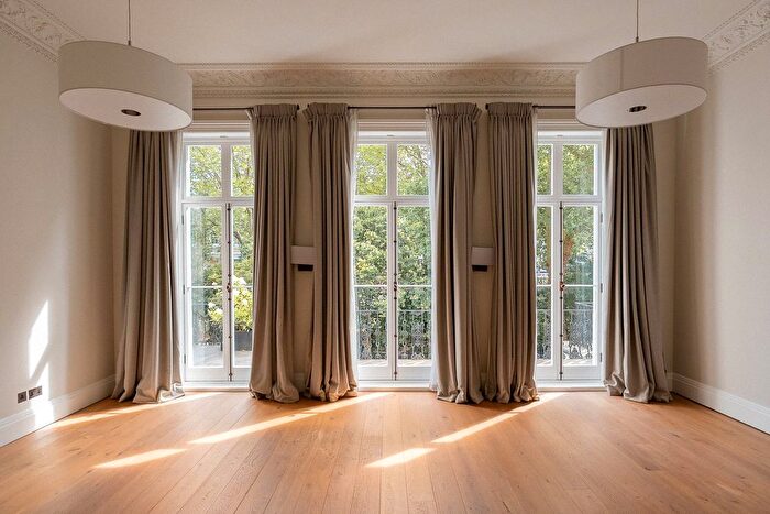 3 Bedroom Flat To Rent In Cranley Gardens, South Kensington, SW7