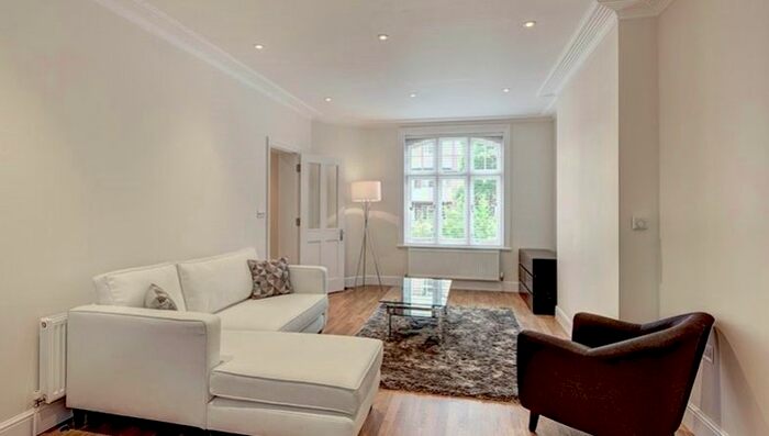 1 Bedroom Flat To Rent In Hamlet Gardens, Hammersmith, London, W6