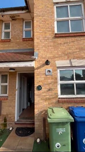 3 Bedroom Terraced House To Rent In Swallow Close, Chafford Hundred, RM16
