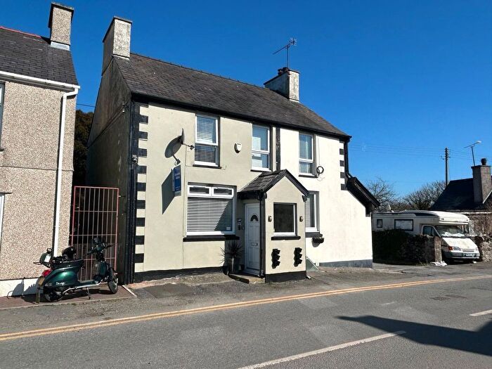2 Bedroom Semi-Detached House For Sale In Llanddaniel, Gaerwen, Anglesey, Sir Ynys Mon, LL60