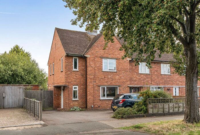 3 Bedroom Semi-Detached House For Sale In Cromwell Road, Cheltenham, Gloucestershire, GL52