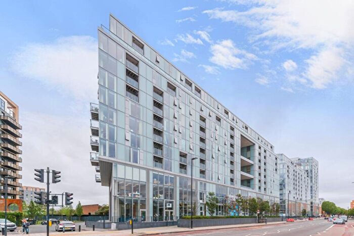 2 Bedroom Flat To Rent In Adagio Point, Greenwich, London, SE8