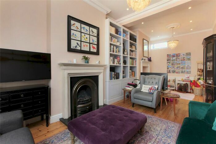 5 Bedroom Terraced House To Rent In Gaskarth Road, Clapham South, London, SW12