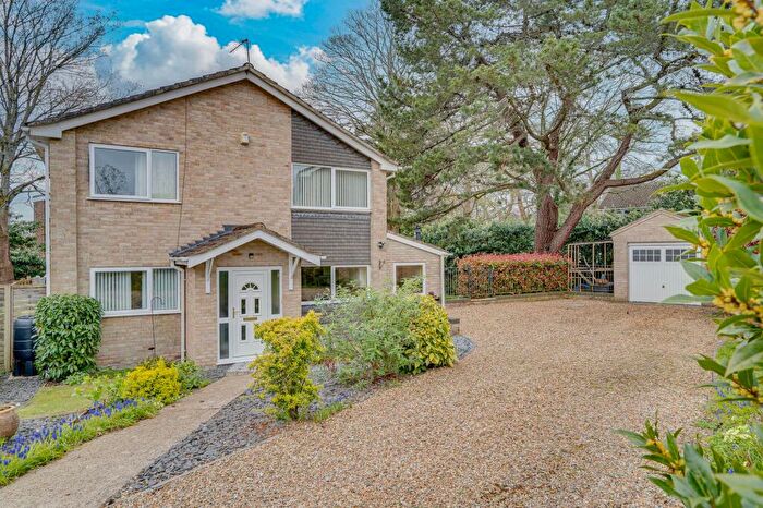 4 Bedroom Detached House For Sale In Clevelands Close, Chandler's Ford, SO53