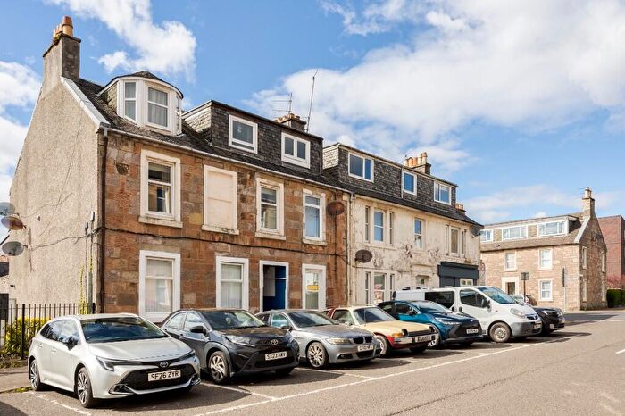 1 Bedroom Flat For Sale In John Street, Helensburgh, Argyll And Bute, G84