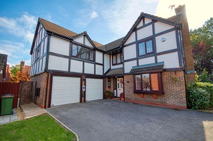 5 Bedroom Detached House For Sale In Oak Vale, West End, Southampton, SO30