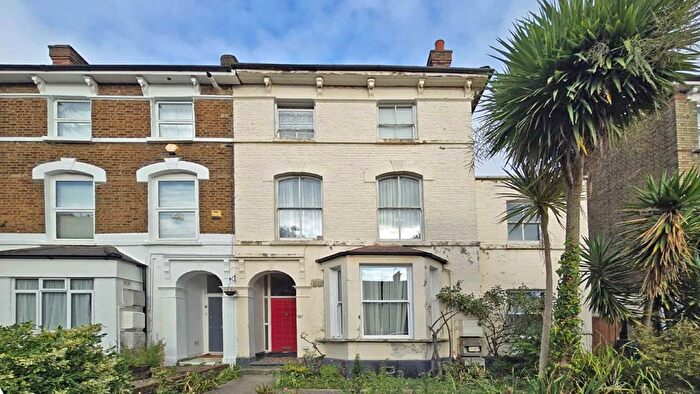 1 Bedroom Flat To Rent In Friars Place Lane, London, W3