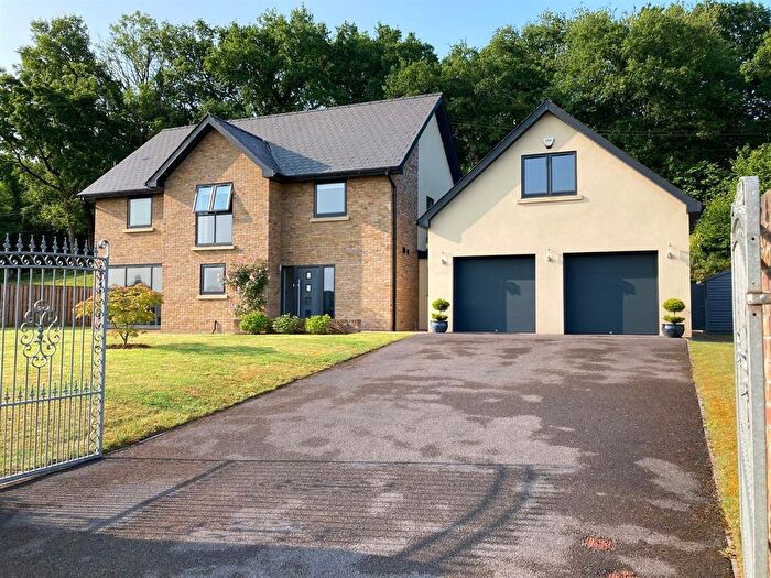5 Bedroom Detached House For Sale In Grey Hill Court, Caerwent, Caldicot, NP26