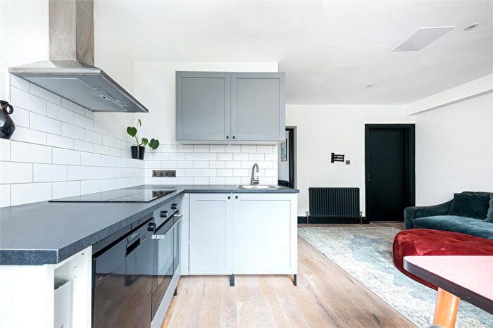 1 Bedroom Flat To Rent In Morton Road, Islington, N1