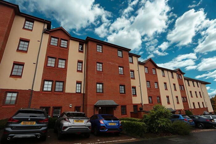 3 Bedroom Flat To Rent In Orchard Brae Avenue, Comely Bank, Edinburgh, EH4