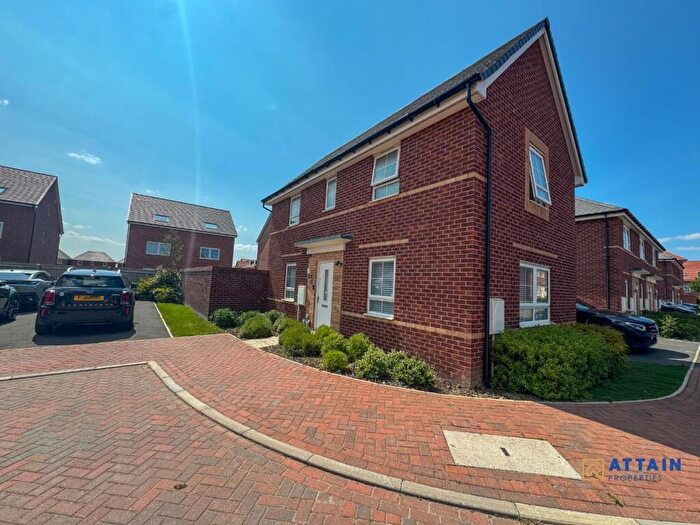 3 Bedroom Detached House To Rent In Multimode Close, Beeston, NG9