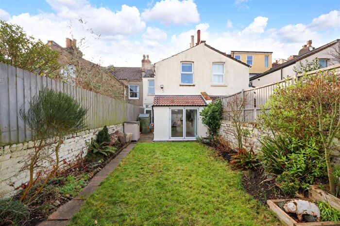 3 Bedroom Terraced House For Sale In Court Road, Horfield, Bristol, BS7