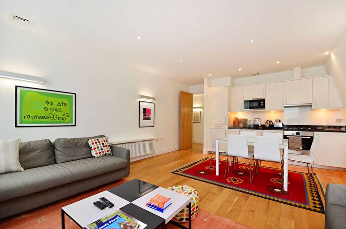 2 Bedroom Flat To Rent In Barter Street, Bloomsbury, London, WC1A