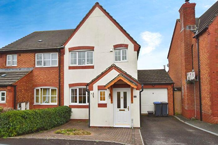 3 Bedroom Semi-Detached House For Sale In Andrews Way, Harnham ***Video Tour***, SP2