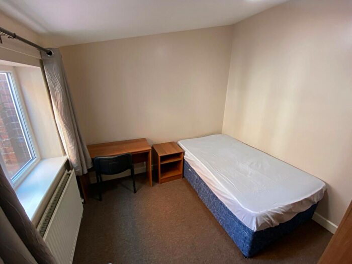 8 Bedroom Flat To Rent In Dallas Street, Preston, PR1