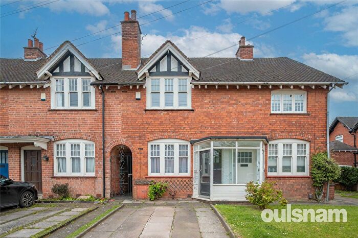 2 Bedroom Terraced House For Sale In Willow Road, Bournville, Birmingham, West Midlands, B30