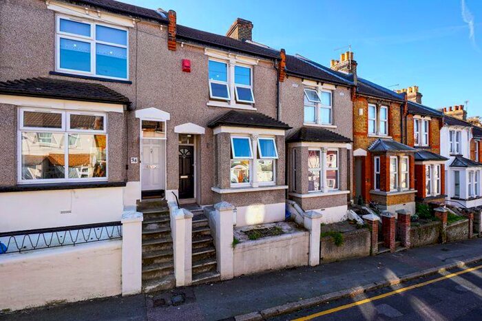 3 Bedroom Terraced House To Rent In Cecil Avenue, Rochester, ME1