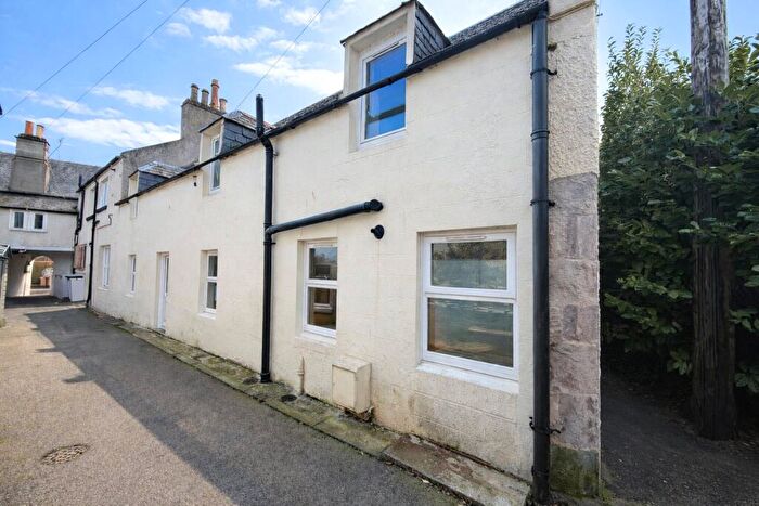 3 Bedroom End Of Terrace House For Sale In Smiths Lane, Nairn, Highland, IV12