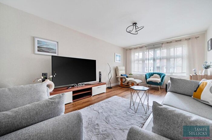 4 Bedroom Detached House For Sale In Jack Cumberland Road, Little Bowden, Market Harborough, LE16