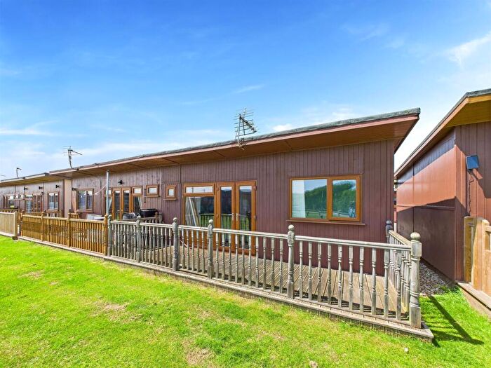 2 Bedroom Chalet For Sale In Mablethorpe Chalet Park, Mablethorpe, LN12