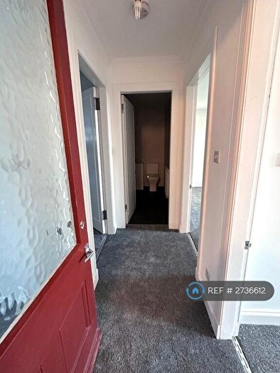 3 Bedroom Flat To Rent In Dewar Street, Dunfermline, KY12