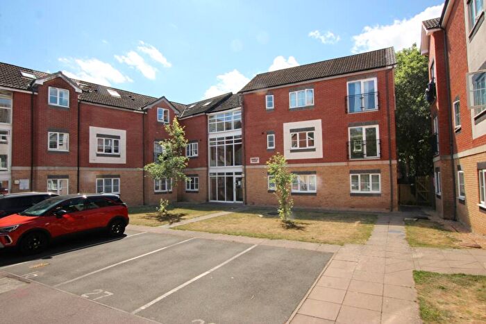 2 Bedroom Apartment For Sale In Isabelle Court, Kettering, Northamptonshire, NN16